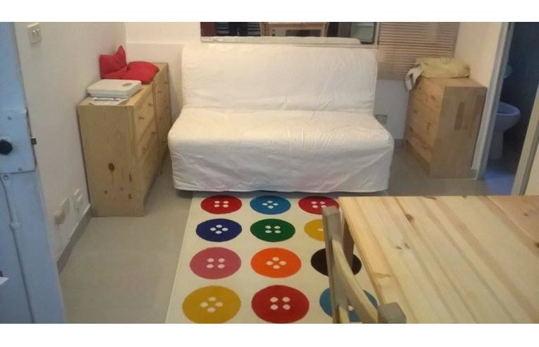 appartamento in vendita a Roma in zona Ostiense