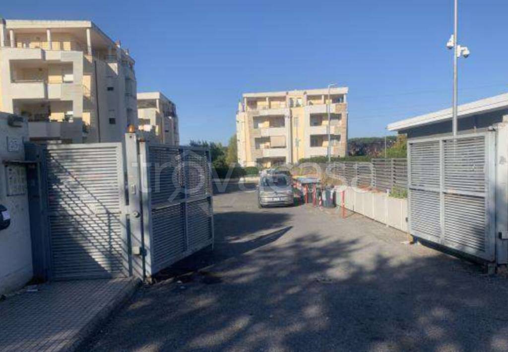 appartamento in vendita a Roma in zona Casalotti