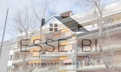 appartamento in vendita a Roma in zona Ostia