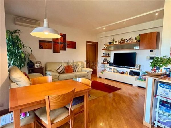 appartamento in vendita a Roma in zona Casal Morena