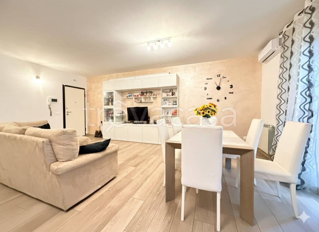 appartamento in vendita a Roma in zona Tor Sapienza