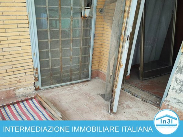 appartamento in vendita a Roma in zona Ostia Antica