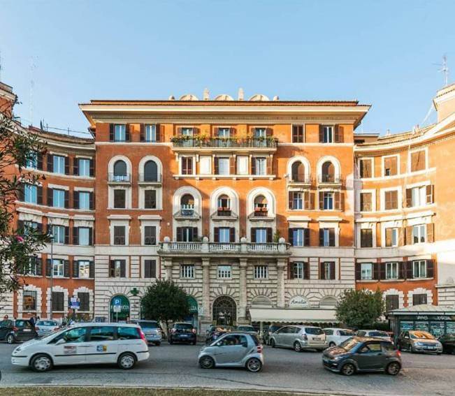 negozio in vendita a Roma in zona Trieste