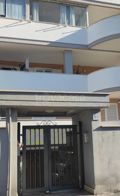 appartamento in vendita a Roma in zona Acilia