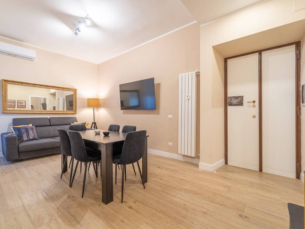 appartamento in vendita a Roma in zona Ostiense