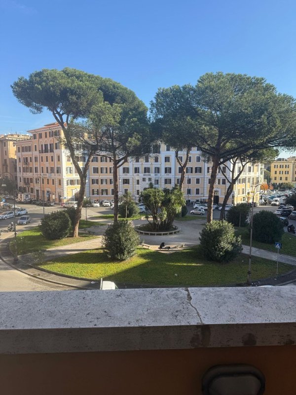 appartamento in vendita a Roma in zona Trieste