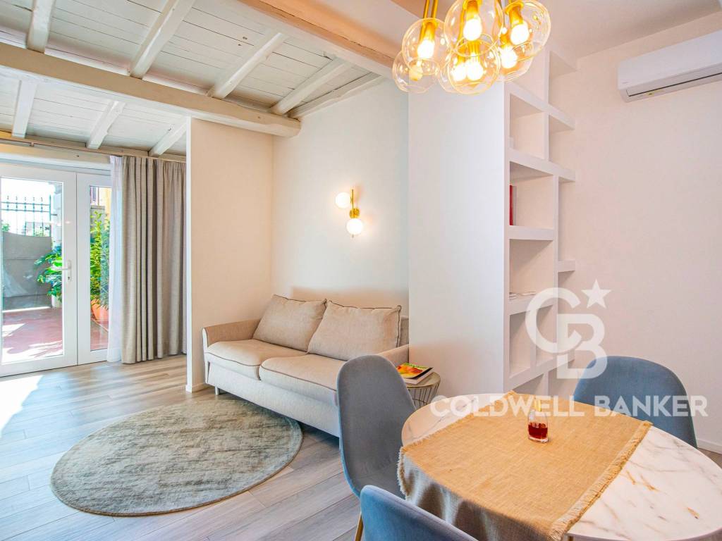 appartamento in vendita a Roma in zona Trastevere