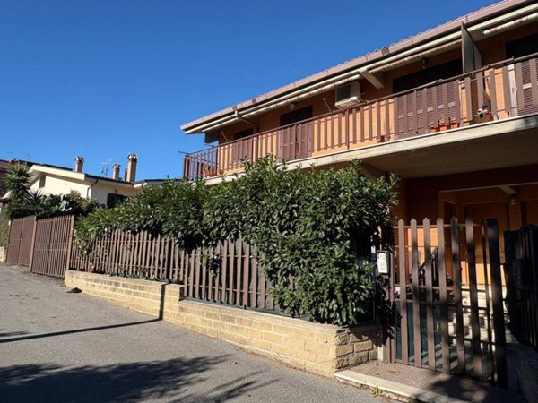 appartamento in vendita a Roma in zona Borghesiana