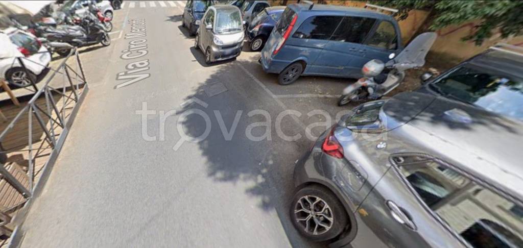 appartamento in vendita a Roma in zona Della Vittoria