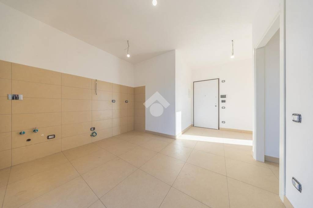 appartamento in vendita a Roma in zona Castelverde