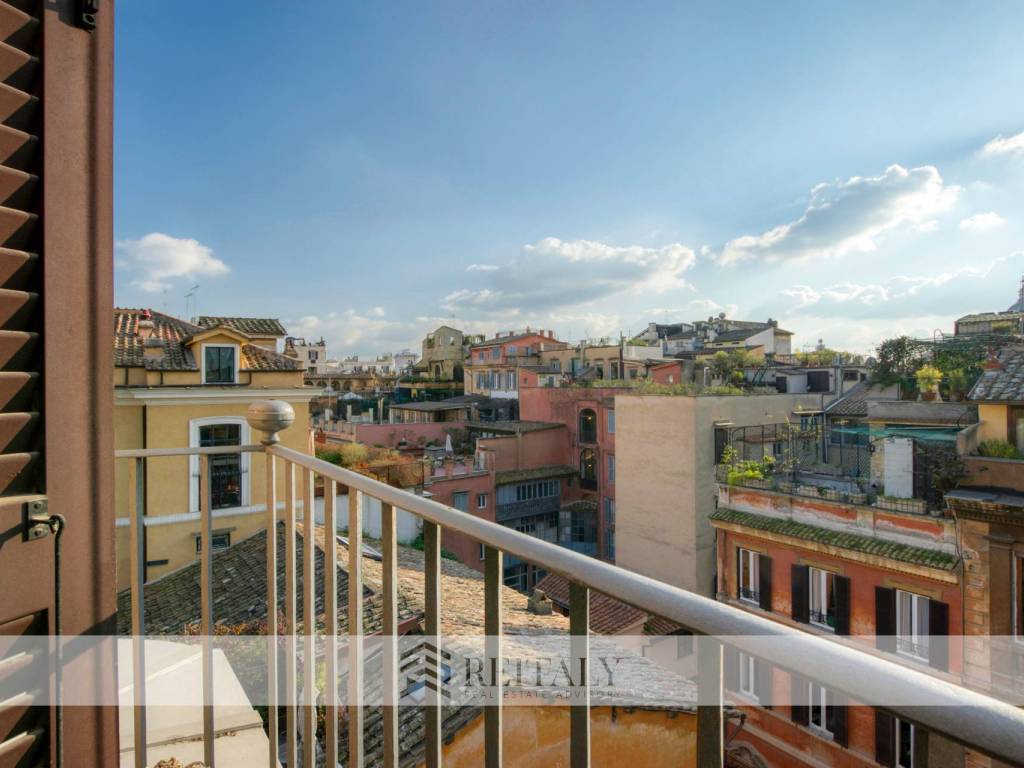 appartamento in vendita a Roma in zona Centro Storico