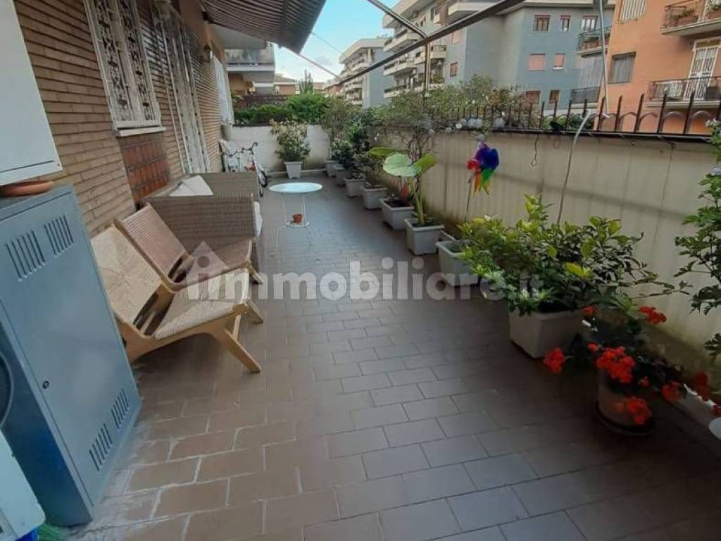 appartamento in vendita a Roma in zona Gianicolense