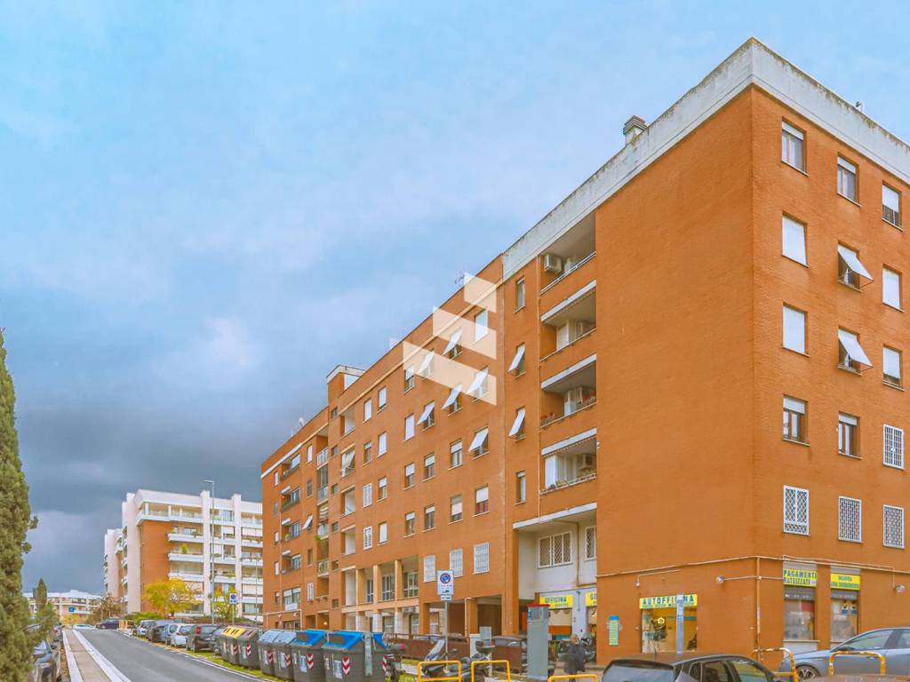 appartamento in vendita a Roma in zona Giuliano Dalmata