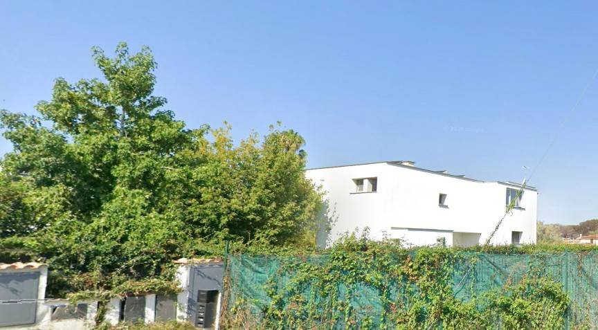 casa indipendente in vendita a Roma in zona Infernetto