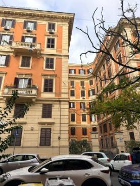 appartamento in vendita a Roma in zona Esquilino