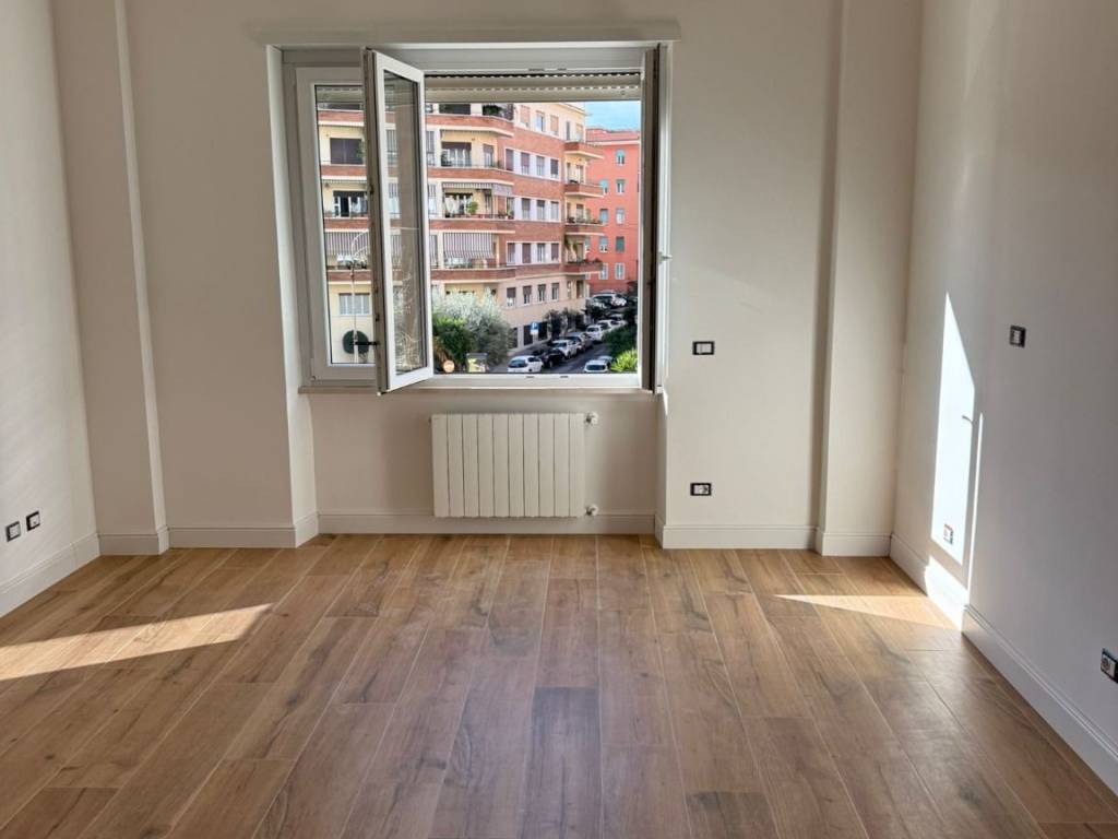 appartamento in vendita a Roma in zona Nomentano