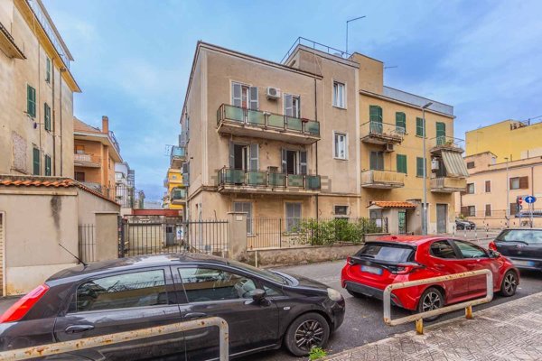 appartamento in vendita a Roma in zona Prenestino-Centocelle