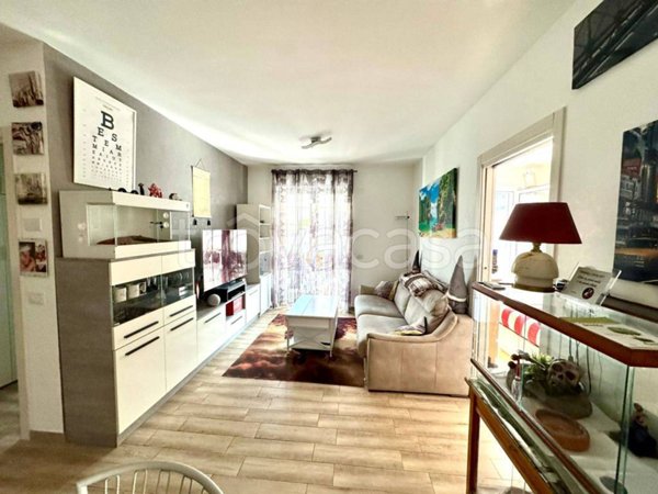 appartamento in vendita a Roma in zona Acilia