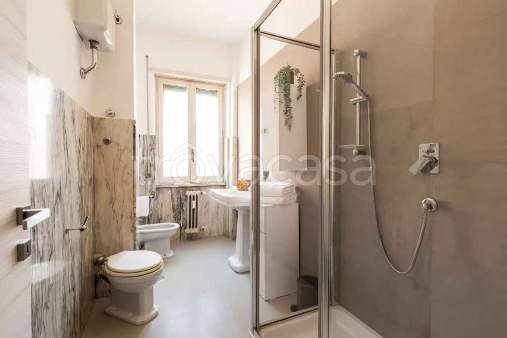 negozio in vendita a Roma in zona Della Vittoria