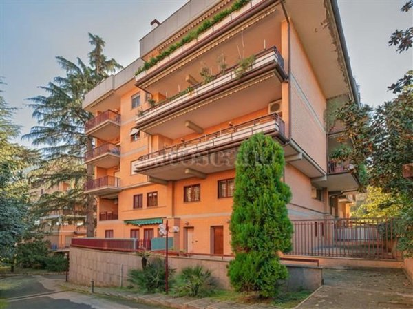 appartamento in vendita a Roma in zona La Giustiniana