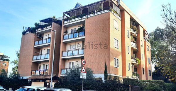 appartamento in vendita a Roma in zona Magliana Vecchia