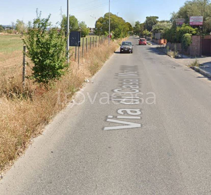 negozio in vendita a Roma in zona Casal Morena