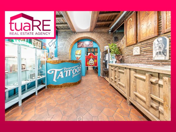 negozio in vendita a Roma in zona Trastevere