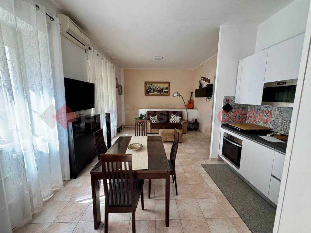 appartamento in vendita a Roma in zona Primavalle