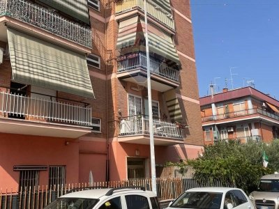appartamento in vendita a Roma in zona Alessandrino