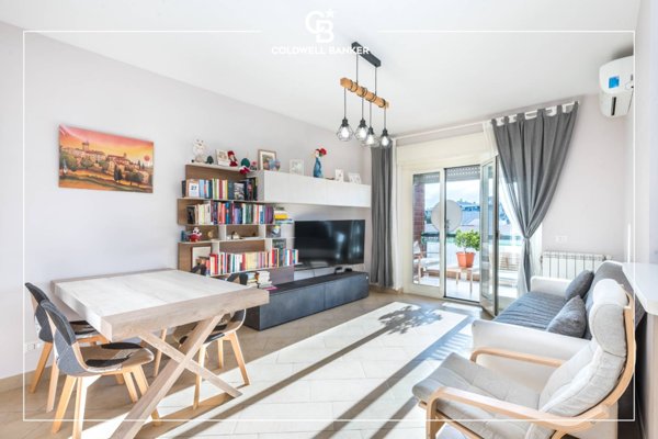 appartamento in vendita a Roma in zona Cinecittà