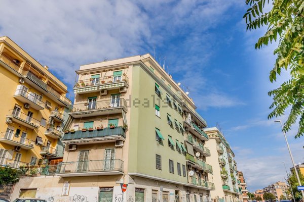 appartamento in vendita a Roma in zona Prenestino-Centocelle