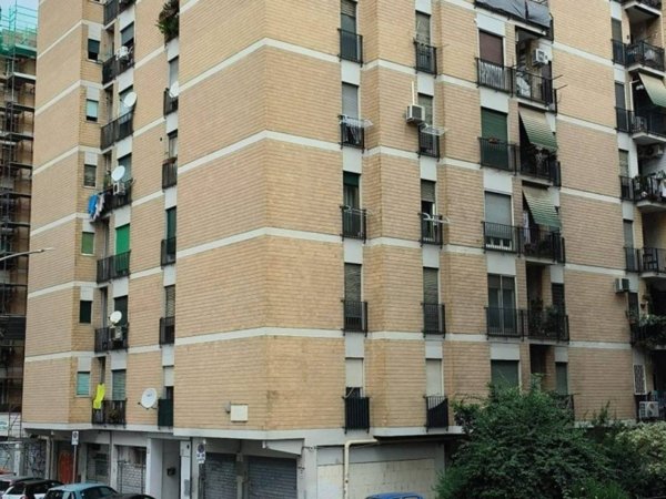 appartamento in vendita a Roma in zona Portuense