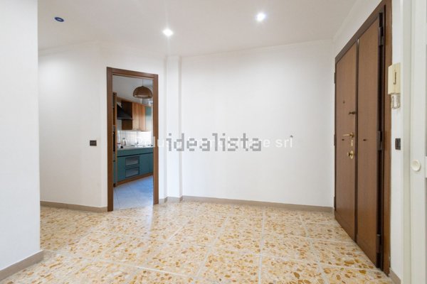 appartamento in vendita a Roma in zona Don Bosco