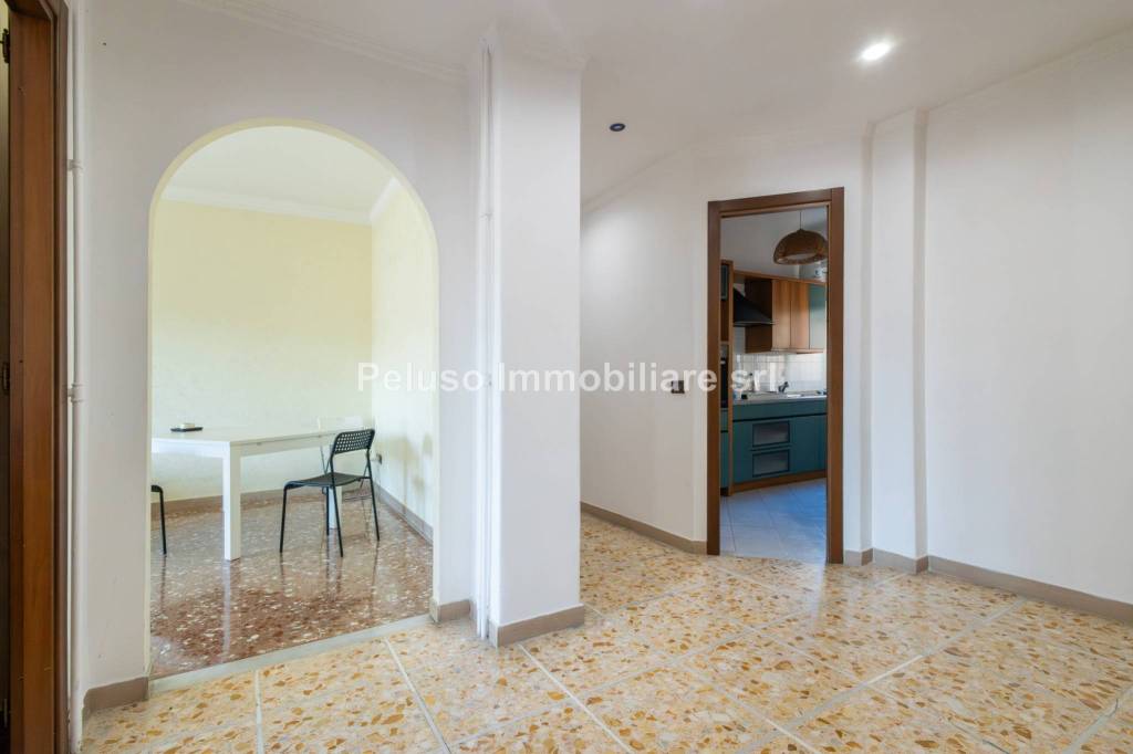 appartamento in vendita a Roma in zona Don Bosco