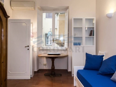 appartamento in vendita a Roma in zona Rione di Ponte