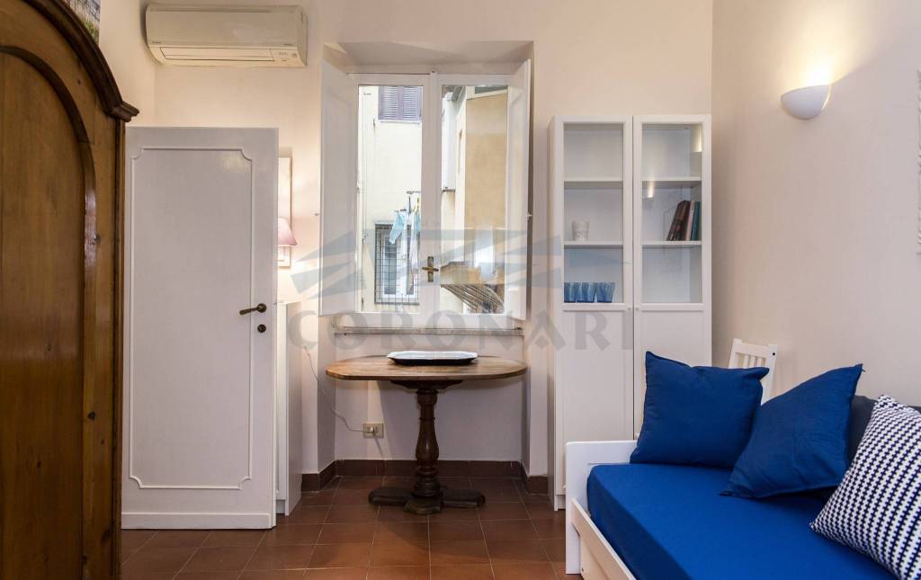 appartamento in vendita a Roma in zona Rione di Ponte