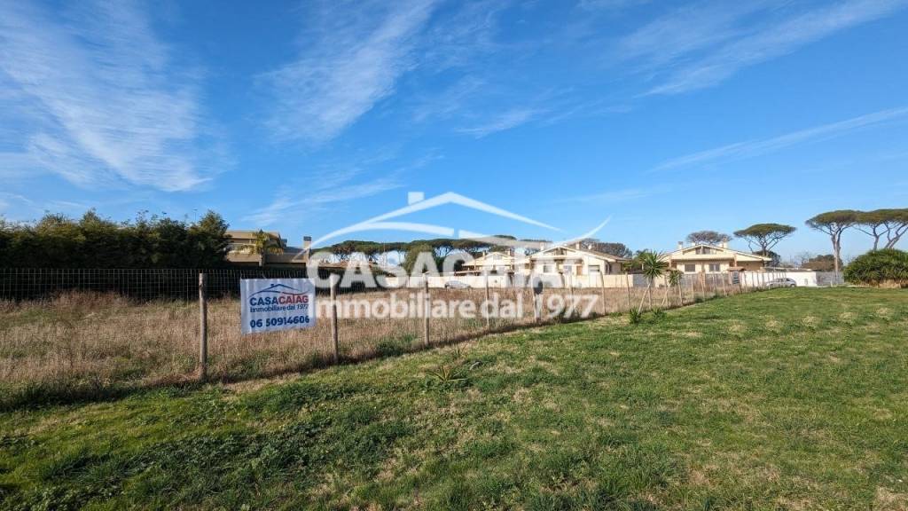 terreno agricolo in vendita a Roma in zona Casal Palocco