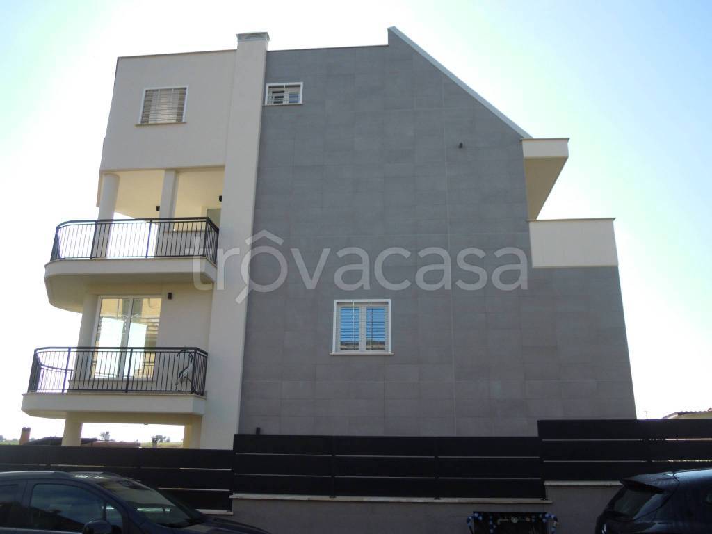 appartamento in vendita a Roma in zona Casalotti