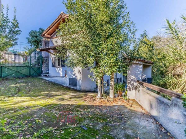 appartamento in vendita a Roma in zona Ottavia