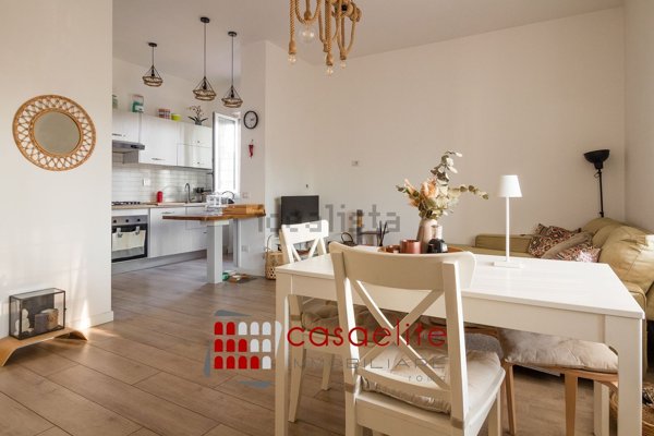 appartamento in vendita a Roma in zona Casal Palocco