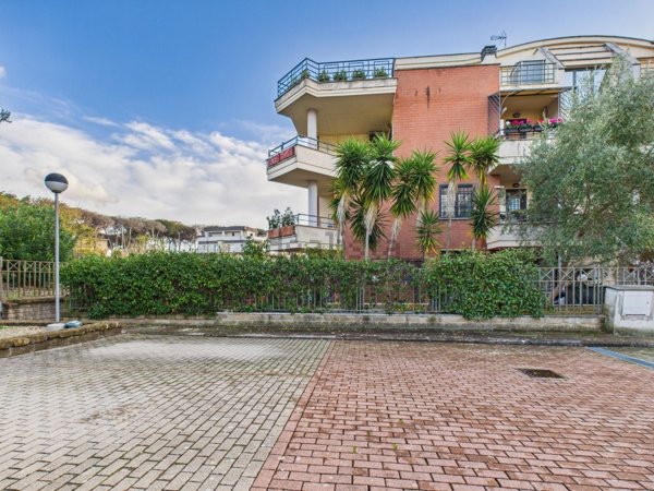 appartamento in vendita a Roma in zona Aurelio