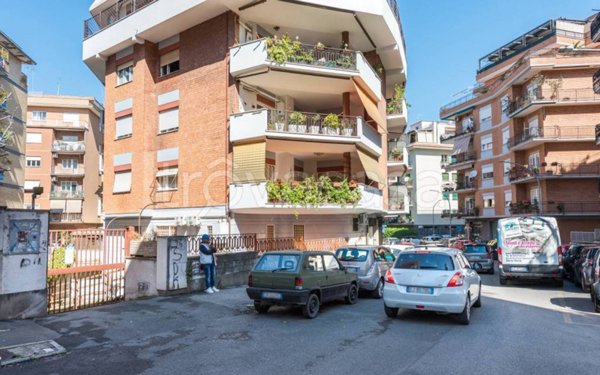 appartamento in vendita a Roma in zona Monte Sacro/Talenti