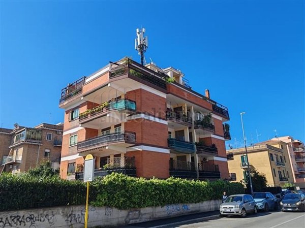 appartamento in vendita a Roma in zona La Pisana