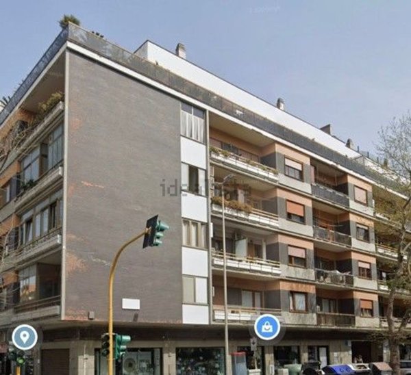 appartamento in vendita a Roma in zona Ostia