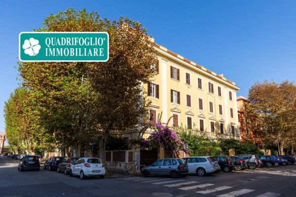 appartamento in vendita a Roma in zona Ostia
