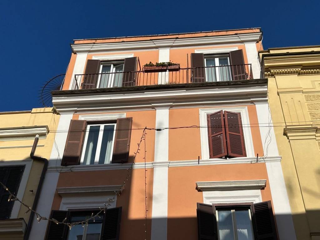 appartamento in vendita a Roma in zona Rione Borgo