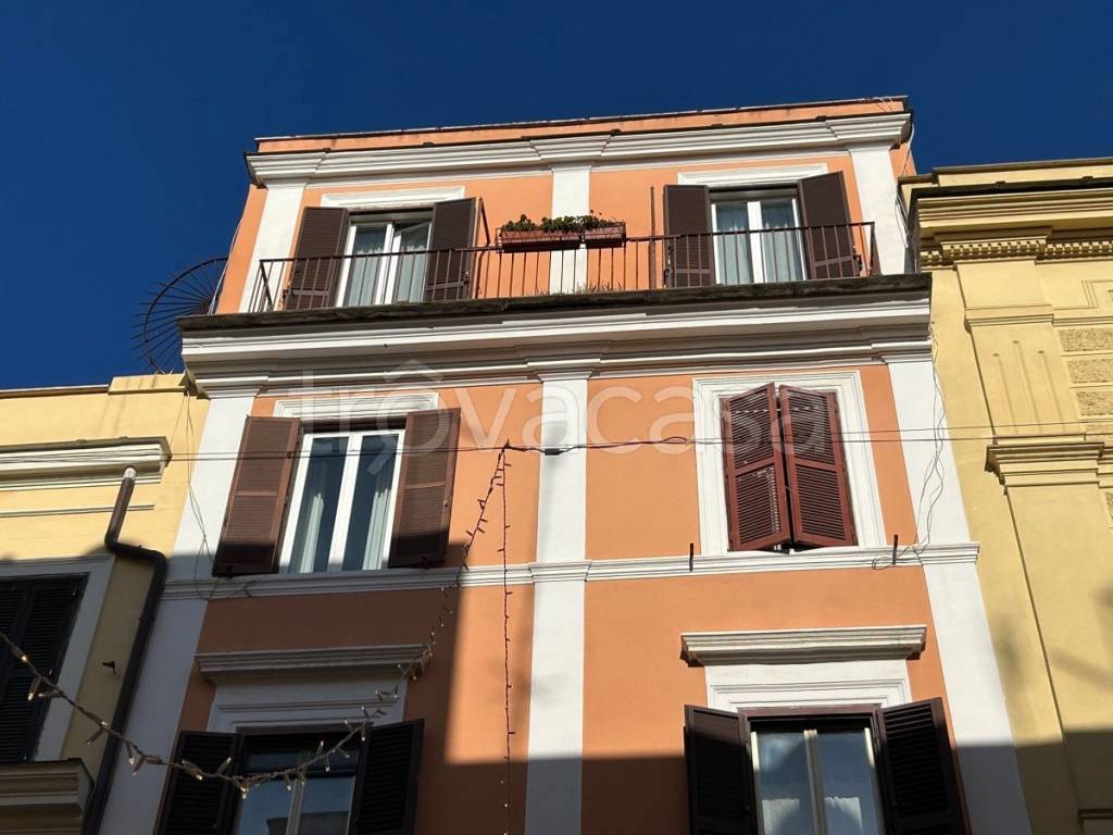 appartamento in vendita a Roma in zona Rione Borgo
