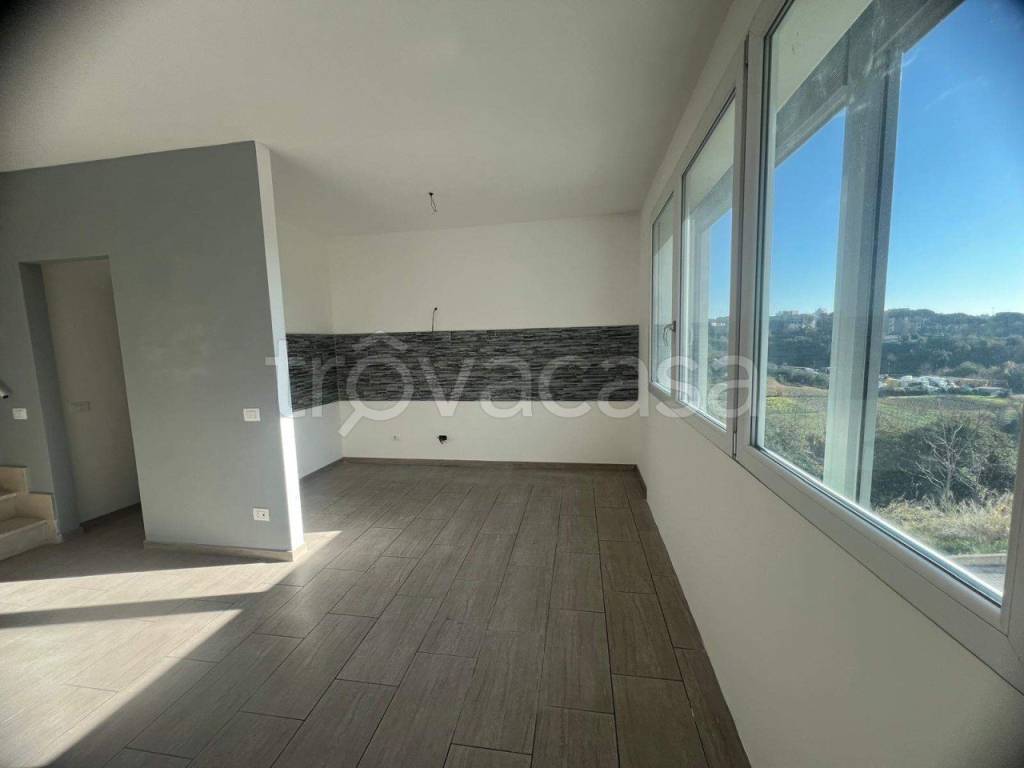 appartamento in vendita a Roma in zona Torrevecchia