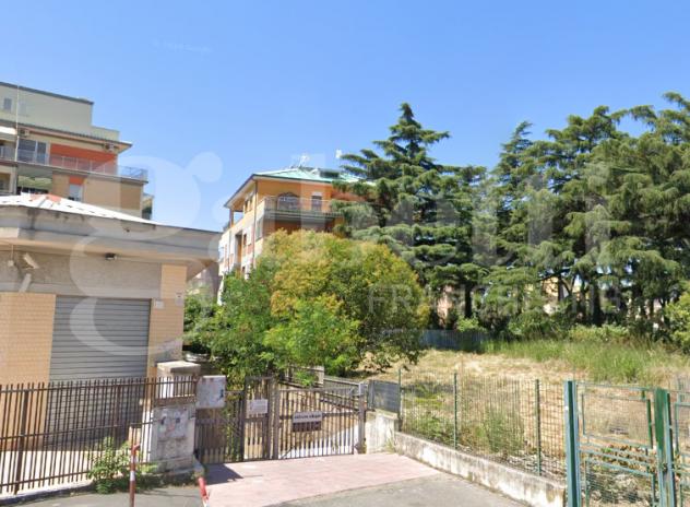 locale di sgombero in vendita a Roma