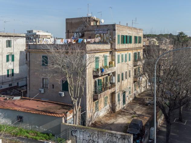 casa indipendente in vendita a Roma in zona Prenestino-Labicano